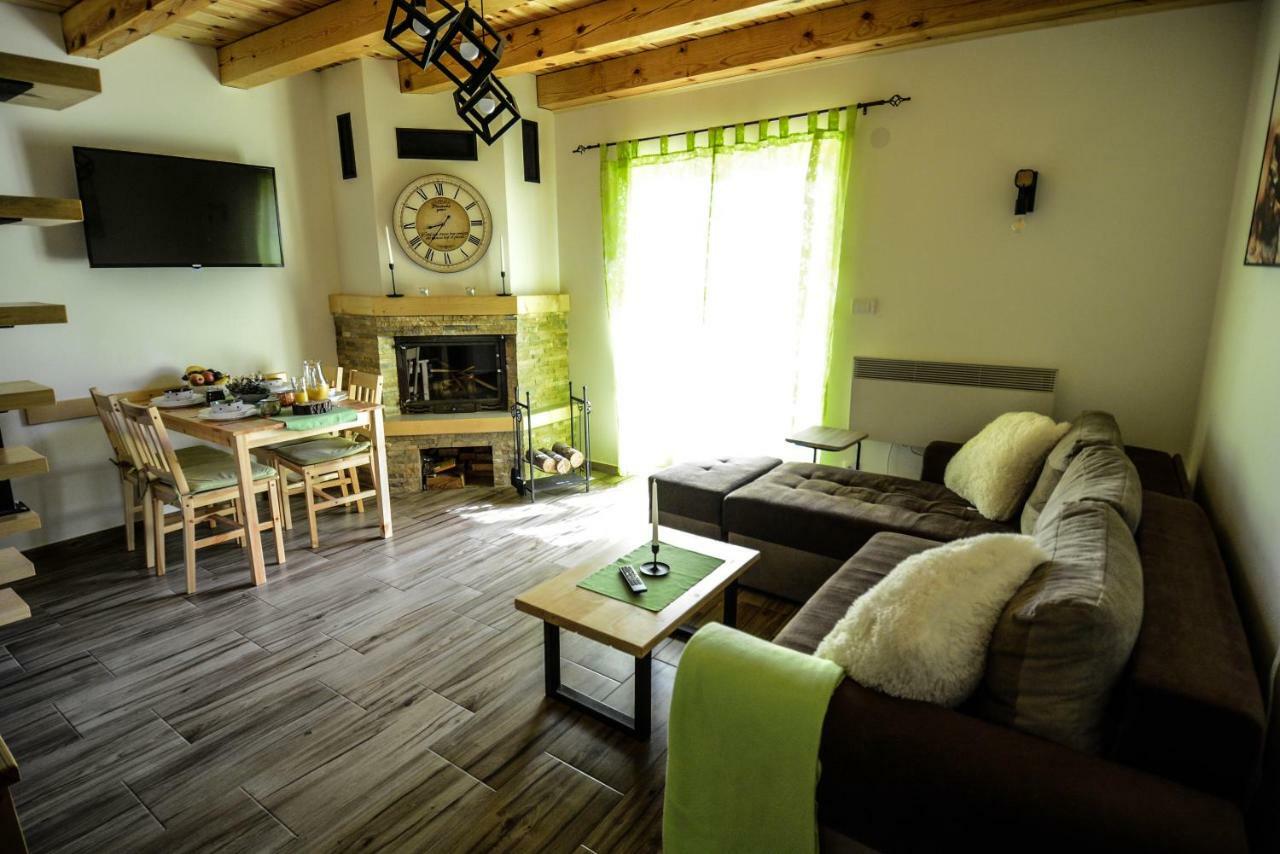 Planinska Gospa Bajina Basta Buitenkant foto